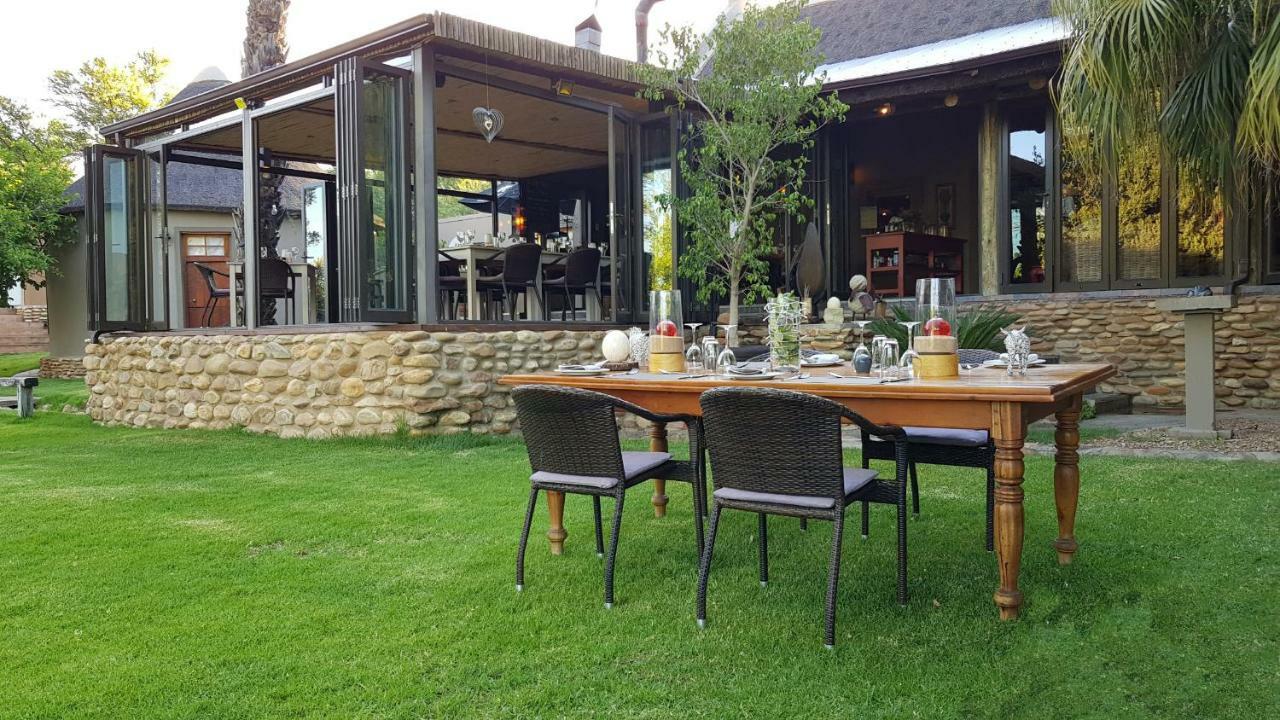Thabile Lodge Oudtshoorn Exterior photo