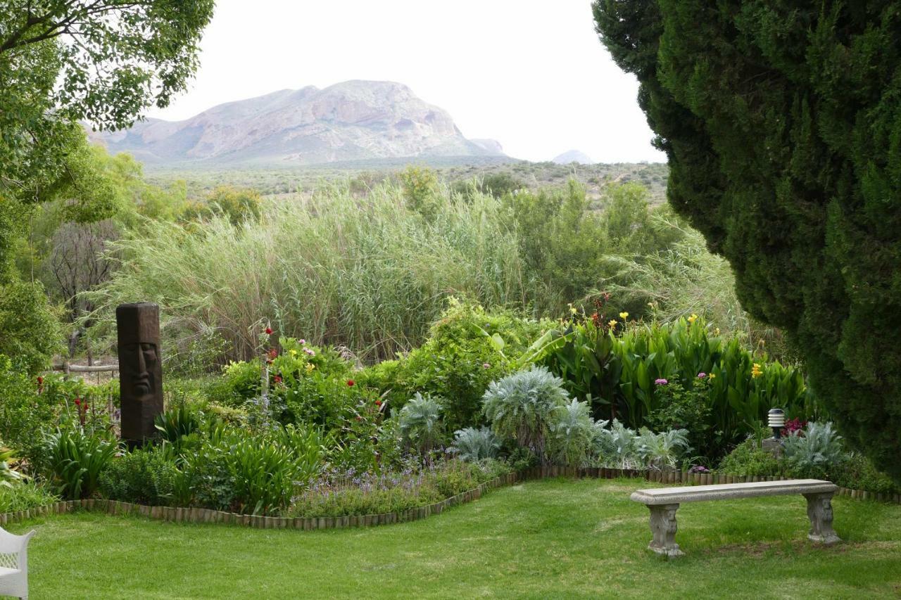 Thabile Lodge Oudtshoorn Exterior photo