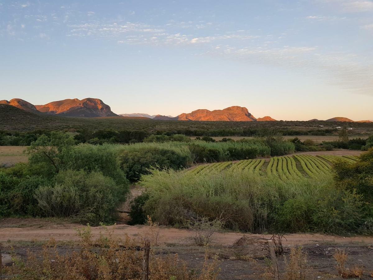 Thabile Lodge Oudtshoorn Exterior photo